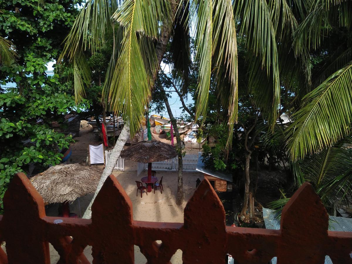 טנגלה Parei Beach Inn מראה חיצוני תמונה